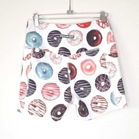 Muscles & Donuts White Workout Shorts M - Picture 4 of 6